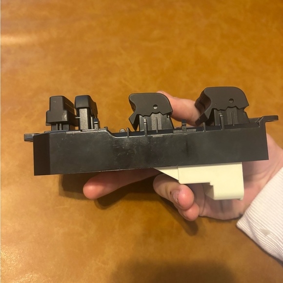 Master Driver Side Window Door Power Control Switch for 2007-2021 Toyota Tundra - Picture 5 of 11